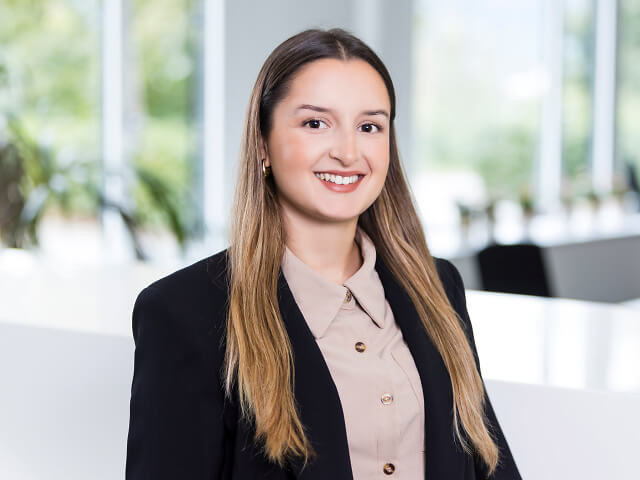 Lara 01 klein Lara 01 klein